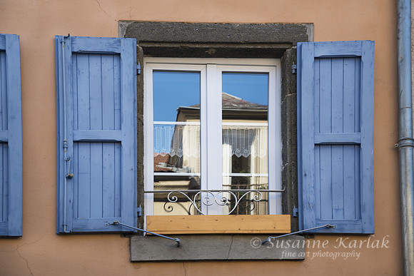 Le Puy en Velay; Window and Reflections