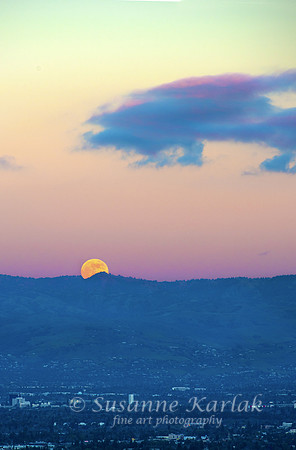 Moon Over Saratoga (#5389)