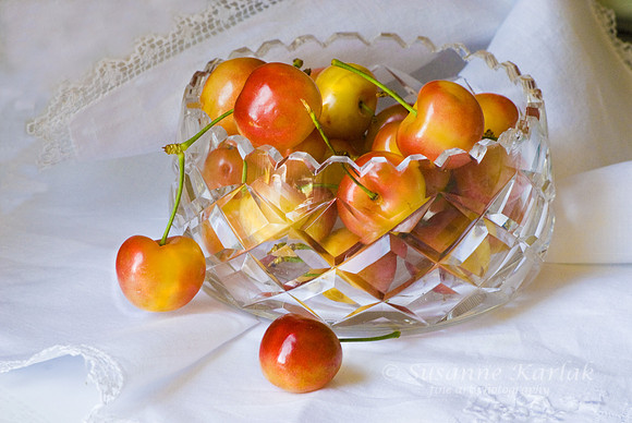 Cherrys and Crystal Bowl #009