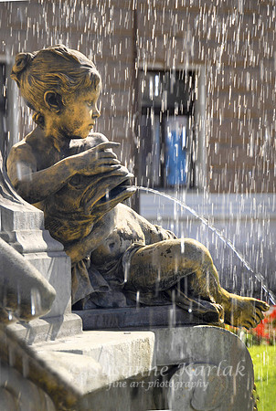 Girl in Rain #073